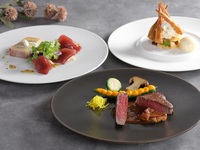 [Steak Dinner] Beef fillet steak as the main course + a glass of champagne for a toast