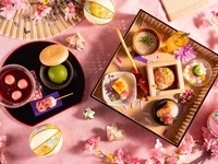 Grove Lounge 春の花宵アフタヌーンティー　【4/16-5/31　若葉の季メニュー 盆栽ティラミス付き】