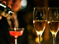 【Seasonal＃1】メインは厳選和牛赤身炭火焼き＋Wine Pairing4杯付！ 全6品