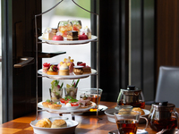 【期間限定CAFE：3/18 ~ 4/20】ストロベリーアフタヌーンティー ＋ 桜スカッシュ