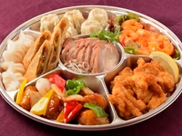 Assorted hors d'oeuvres (please contact the store directly)