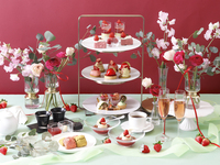 4/13～5/7 開催 【完熟いちごとピスタチオのアフタヌーンティー】　