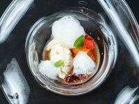 LUNCH COURSE ¥15,000(26年4月1日～）ディナーと同様のコースがいただけます