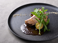 【平日：Special Lunch】肉と魚のWメインや旬の前菜など豪華フルコース全5品