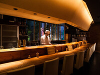 一番人気　おまかせコースストップ制　500円～11,870円(串のみの金額です)