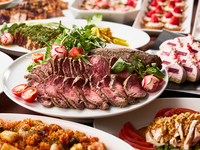 【シニア(65歳以上)￥6,000】　あか牛のローストビーフ＆苺デザート食べ放題+ソフトドリンク飲み放題