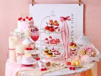 【平日】いちご＆チェリーのミニサイズパフェ付き◇乾杯はいちごのスパークリングワイン！いちごとチェリーのアフタヌーンティー
