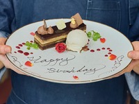 [March to May / Anniversary Plan] Spring LOKAL HOUSE Dinner Course + Toast & Message Plate