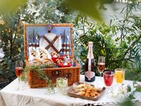 【テラス確約】ピクニックランチバスケット 選べる1Drink付