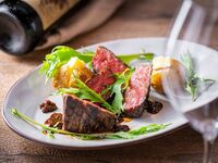 【平日ランチ：フリードリンク付コース】薪火料理5品＆ビール等フリードリンク90分