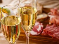 【土日祝ランチ：アニバーサリーコース】お祝いメッセージデザート＆乾杯ドリンク付　埼玉食材の薪火料理等5品