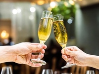 2名様限定【ANNIVERSARY COURSE】乾杯のスパークリングワイン&デザートプレートが付いたお祝いにぴったりなコース！