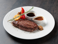 【4/1～5/29】牛フィレステーキ（150g）ジャポネソースとグレイビーソース