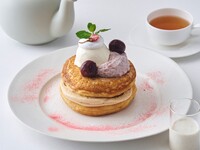 [March only (starting March 4th)] Drink set / Cherry and cherry cream pancakes with cherry blossom-scented white chocolate sauce