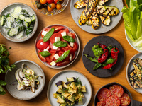 [Time Sale] Vegan Dinner Course + 1 drink included