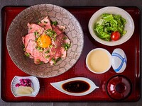 [Weekday lunch] Roast beef bowl