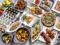 ✿Spring Harvest Festival✿Weekday Lunch Buffet + Strawberry Sparkling Cocktail