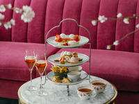 いちごとさくらのアフタヌーンティー / フリードリンク付