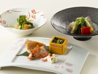 3月　山笑う、春風会席