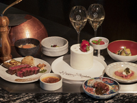 【晚餐】週年紀念和牛套餐，共10道菜