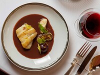 【Dinner Course – 3 dishes】Starter · Main Courses · Dessert Including a welcome drink