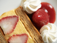 【Afternoon Tea | Week Day】Rose Afternoon Tea Set +NapoleonPie（5/8〜6/3）