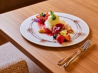 【3月29日限定1部14:00】「いちごキャラバン×SARAS CAFE＆BRASSERIE よつぼしスイーツフェス」よつぼし(いちご)のクレープ【いちご狩り体験付き】