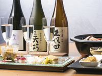 おすすめ日本酒3種飲み比べ付 桜丘アフタヌーンティー【完全予約制/14:00入店】(4/1～)