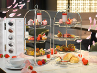 Sakura & Strawberry Afternoon Tea {March 16 - April 15}