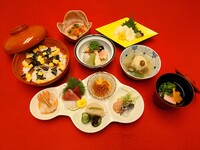 【熊魚菴　たん熊北店】ランチタイム ちらし御膳