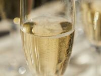 CLUB ORIENTAL アニバーサリー特典 【結婚記念日】 乾杯用スパークリングワイン