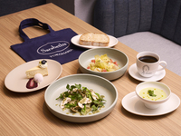 Dinner Course with Limited-Edition Gift