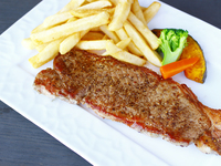 【ディナー】＼牛ロースステーキ（ステックフリッツ）（200g）／