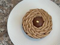 チョコレートとピーカンナッツのプラリネフラワー