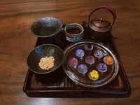 華わらびとほうじ茶