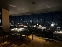 新宿方面/内側席《8月》ディナービュッフェ(120分制)