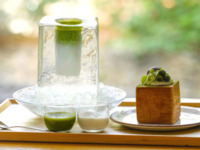[Tea Time] Iced Matcha Latte in an "Ice Bowl" + Matcha Cube Croissant Set (May 18th - September 30th)
