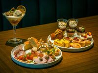 [Weekends & Holidays: Afternoon Tea] Seasonal tea food, Ronnefeldt free drinks + seasonal celebratory drink
