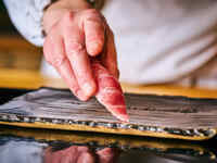 Enjoy fresh bluefin tuna and seasonal nigiri sushi with a special plan including fireworks viewing.