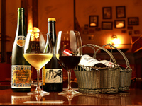 【ディナー】9746円(税別)  ワインペアリング付きプリフィックスコース