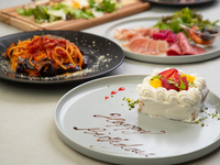 【特別な日のディナーに】Standard Anniversary Course　