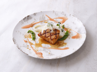 【表参道ランチ】選べるご褒美ランチ2品＋TWGカフェフリー＋乾杯スパークリング付（土日祝）