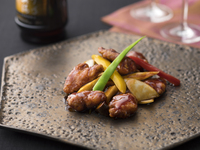 特製黒酢の酢豚