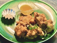 鶏肉の唐揚　マンゴーソース