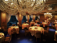 ディナー　La Tour d'Argent（グラスシャンパーニュ付）