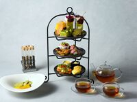 【土日祝：季節のアフタヌーンティー】5～6月限定 宮崎県産マンゴー×抹茶の贅沢アフタヌーンティー