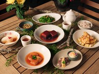 [Lunch Only] 4,800 yen course + champagne included (for 2 or more people) ☆Includes Taiwanese tea