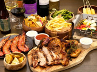 【BBQ カジュアル】カジュアルBBQプラン　3種のお肉とシーフード　カジュアルなBBQ体験