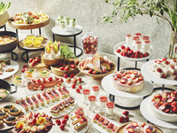 [Dining Club Members] Lunch & Sweets Buffet - Strawberry Selection (Weekends & Holidays)