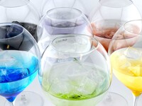 ★20% OFF★ [Weekdays] More Falling in Love with Strawberry Afternoon Tea - Includes Instagrammable Drink & Fresh Strawberries